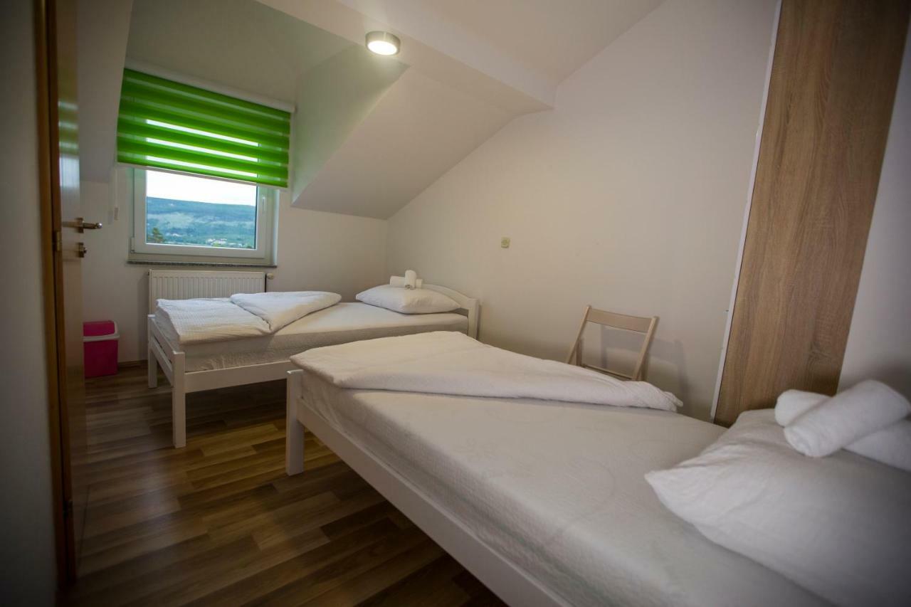 Cilin Cemer Grubine Exteriér fotografie